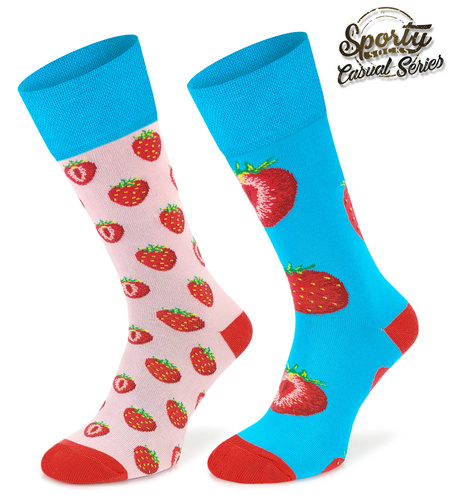 Kolorowe skarpetki – Truskawki